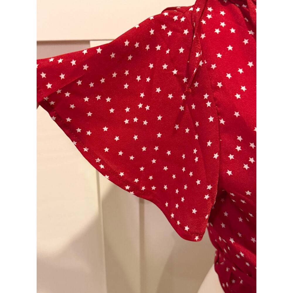 Women’s Red Star Print Wrap Crop Top Tie Waist Flutter Sleeve Blouse - Picture 6 of 9